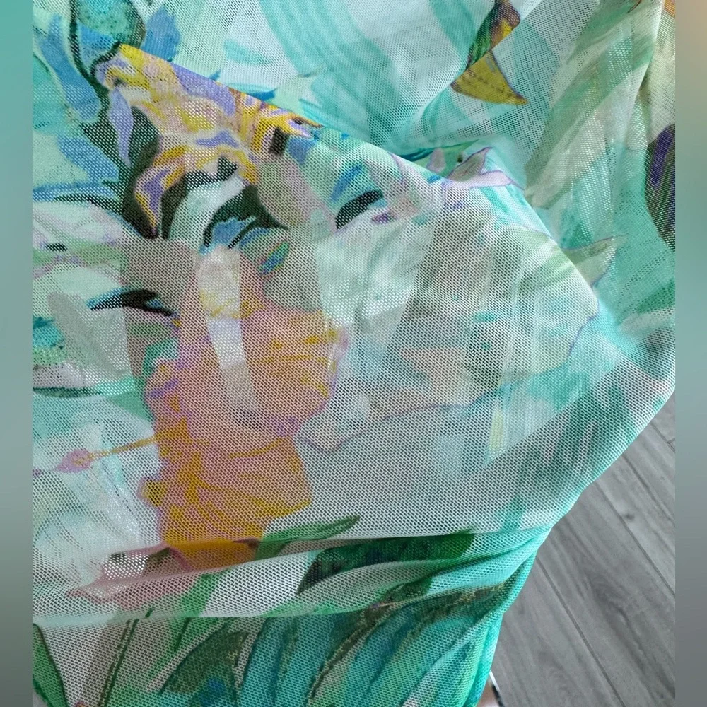 MARCIANO by GUESS Sheer Floral Mesh Top - Picture 6 of 8